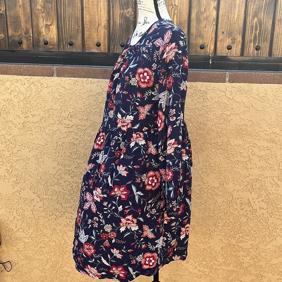 Old Navy small dress👗 - Picture 3 of 6